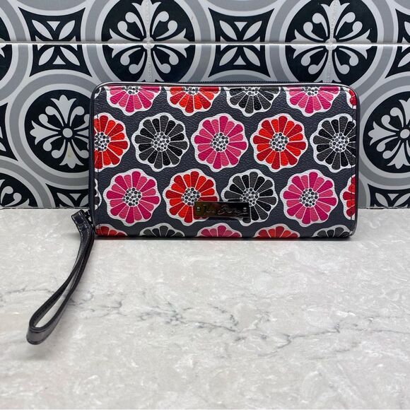 Vera Bradley Red and Pink Floral Wristlet Wallet - Picture 1 of 11